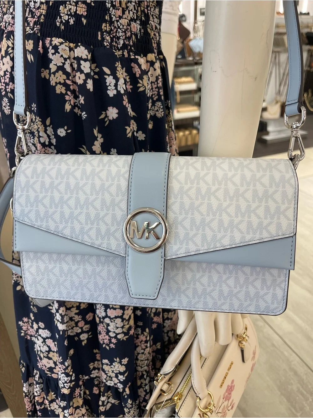 MICHAEL KORS Greenwich Md Signature Logo Shoulder  Bag Crossbody Satchel  NWT